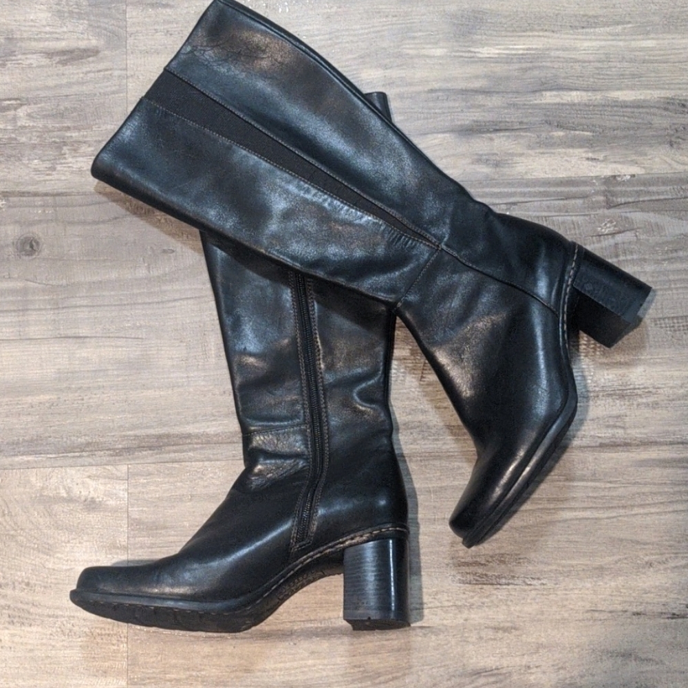 Lizflex Black Leather Boots by Liz Claiborne 6 1/2